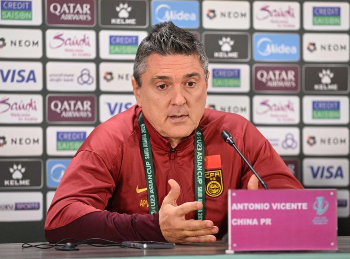 天博-记者：安东尼奥过去7年一直带队，与这批球员十分熟悉