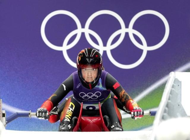 天博体育-书写新纪录 中国女子双人雪橇收获第八名